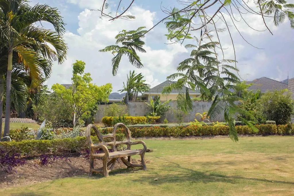 Villa Paradiso Richmond